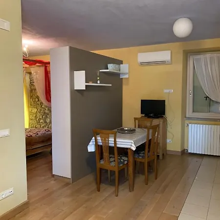 Borgo Al Sole By Garda Facilities Puegnago