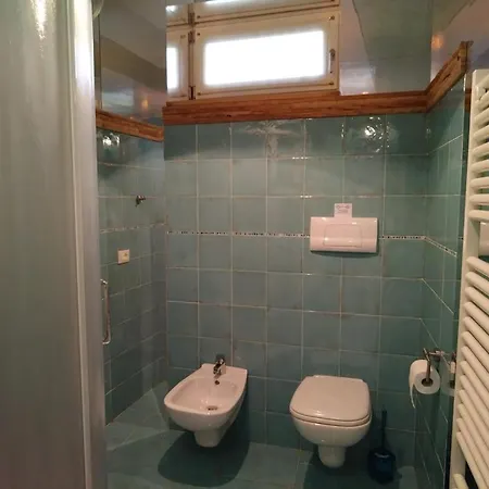 Hotel apartamentowy Borgo Al Sole By Garda Facilities *