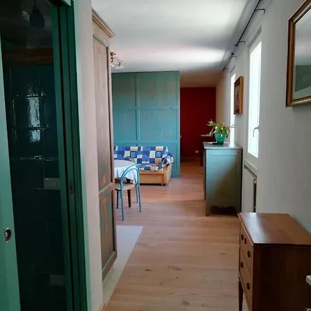 Hotel apartamentowy Borgo Al Sole By Garda Facilities *