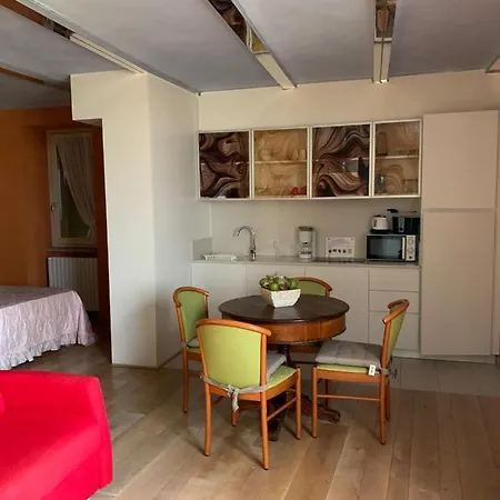 Borgo Al Sole By Garda Facilities Hotel apartamentowy