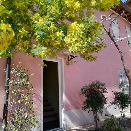 Borgo Al Sole By Garda Facilities Hotel apartamentowy *