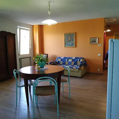 Hotel apartamentowy Borgo Al Sole By Garda Facilities